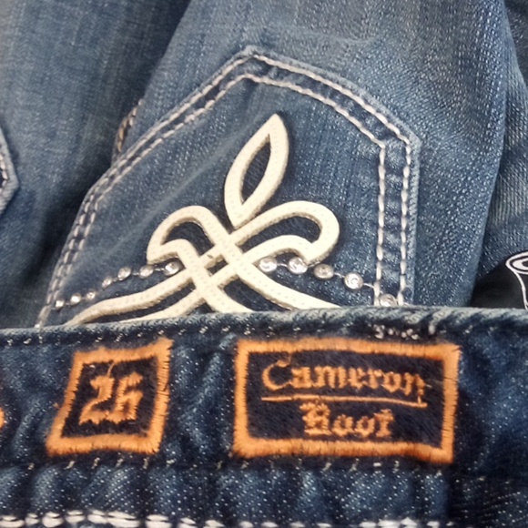 Rock Revival NWT Women's 26 Bootcut Cameron Bejeweled Rhinestones - Picture 8 of 13
